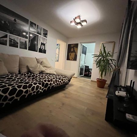 O Mansarda Intima :) - The Intimate Attic :) Apartment Bragadiru Exterior photo