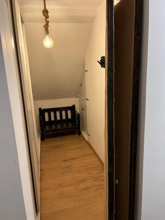 O Mansarda Intima :) - The Intimate Attic :) Apartment Bragadiru Exterior photo